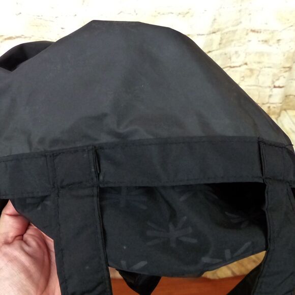 Fred Perry Tote Bag Black Laurel Wreath Logo Carryall Shopper Crossbody Nylon - Picture 11 of 11